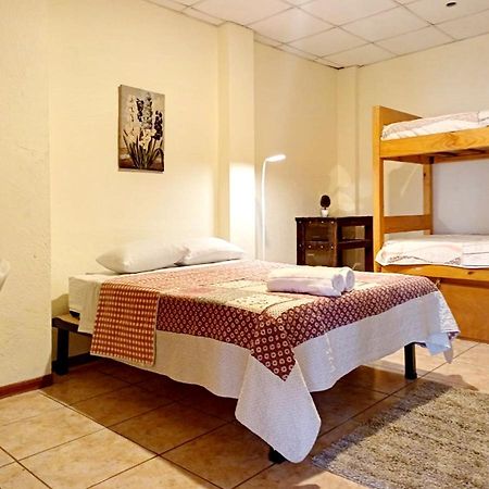 Eco Hotel Puerto Urbano 436 Сан Хосе Екстериор снимка