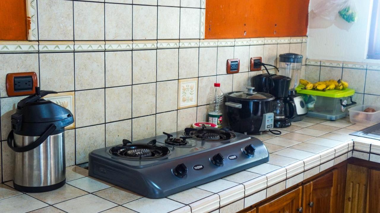 Eco Hotel Puerto Urbano 436 Сан Хосе Екстериор снимка